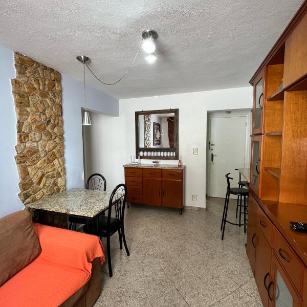 Lindo apartamento em Icaraí perto de tudo.