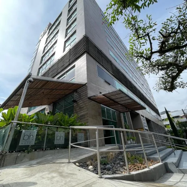 Hotel bh El Poblado, hotel v destinaci Medellín