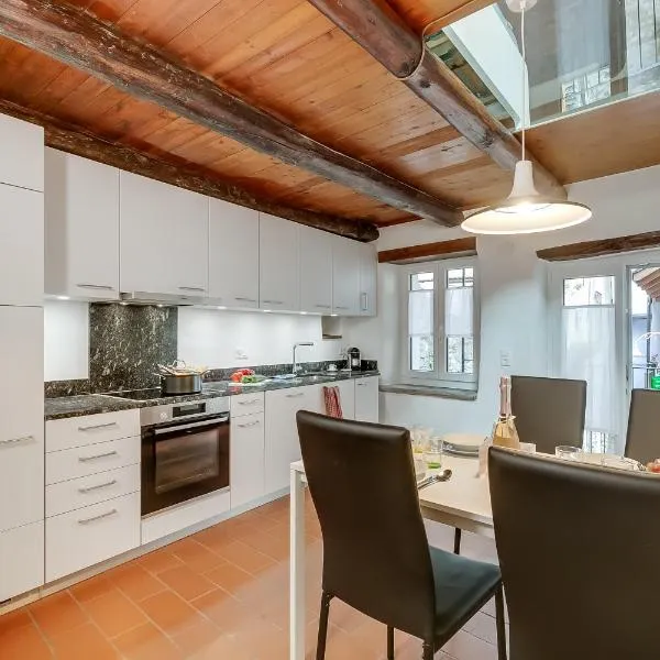 Ca dal 1785 Centovalli - Happy Rentals, hotell i Intragna