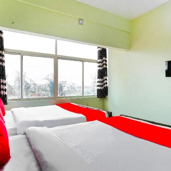 A Golden Puri Eco Resort, hotel in Puri