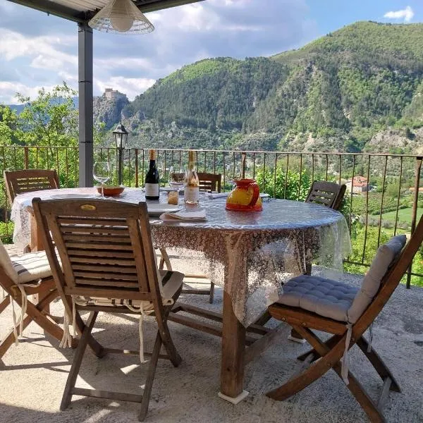Domyv'Loup, hotel v destinaci Entrevaux