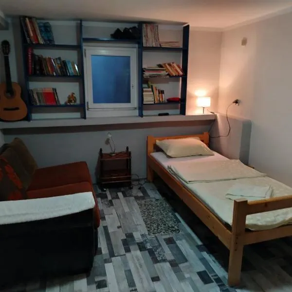 Apartman Jana, hotel din Kuršumlija