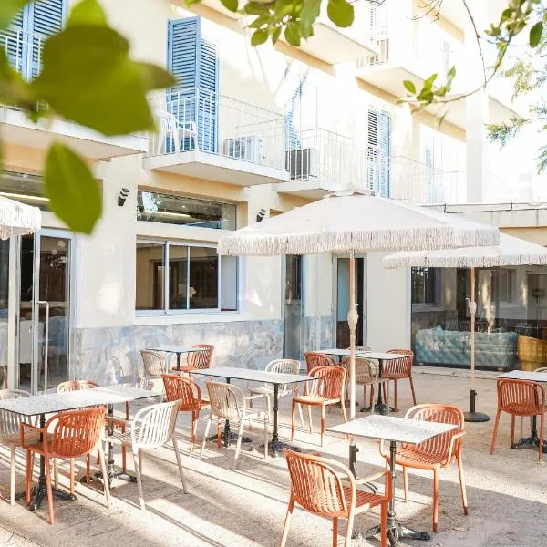 Hôtel "Castellu", hotel v destinácii Lucciana