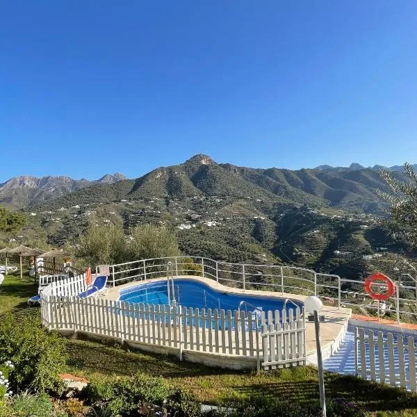 Hotel Rural los Caracoles, hotel v destinaci Frigiliana