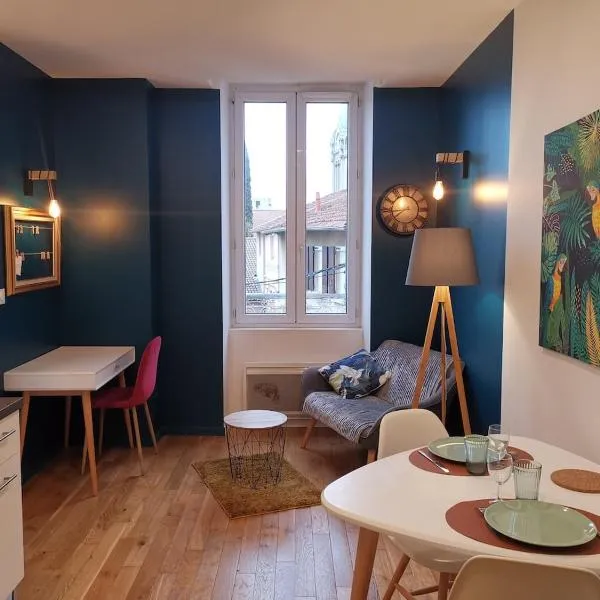 T2- Idéalement situé, pour votre séjour à Valence!, hotel in Valence