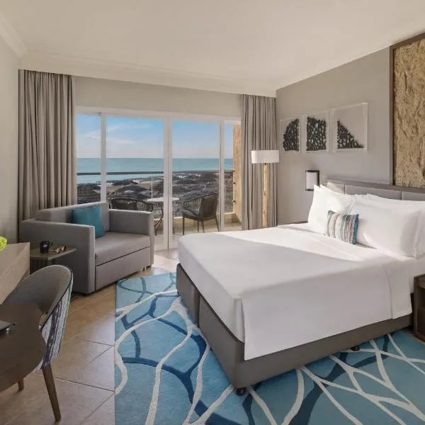 Fujairah Rotana Resort & Spa - Al Aqah Beach, hotel v destinaci Al Aqah