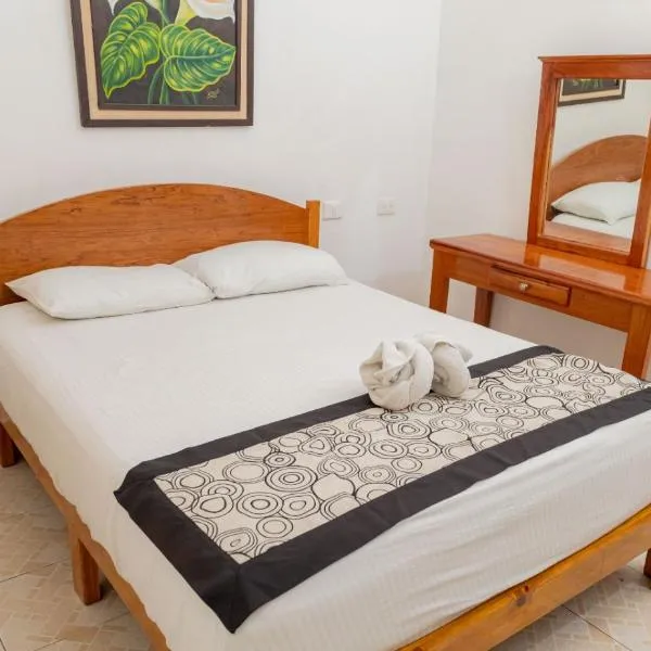 Hotel Las Palmas en Laurel, hotel em Cancún