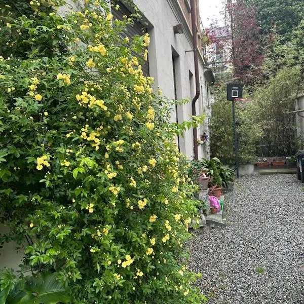 Loft Crimea con patio, hotel v Turíně