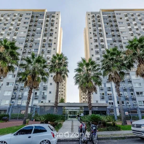 Lindo Apto c/ Churrasqueira em PoA - GPL1305, hotel in São João