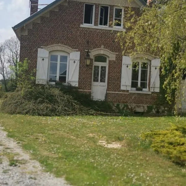 Chez Grand Maman, hotel v destinaci Coucy-le-Château-Auffrique
