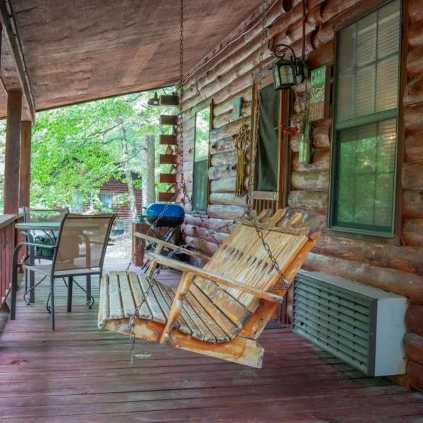 The Rest and Relxation Cabin, hotel in Eureka Springs