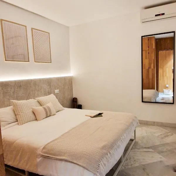 Casa Kiwi, hotel in Algeciras