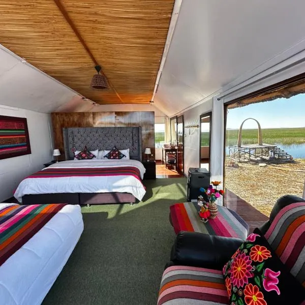 Uros Waliski Lodge, hotel in Puno