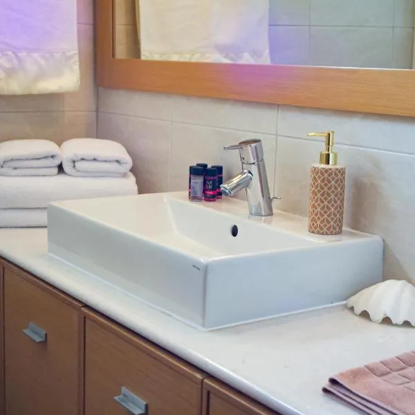 Elena Hotel, hotell sihtkohas Kozáni