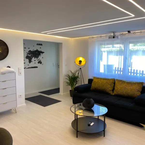 Design-Apartment mit Whirlpool & Kino, hotel en Grub am Forst