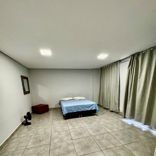 Kitnet independente em ótima localização - Foto 2