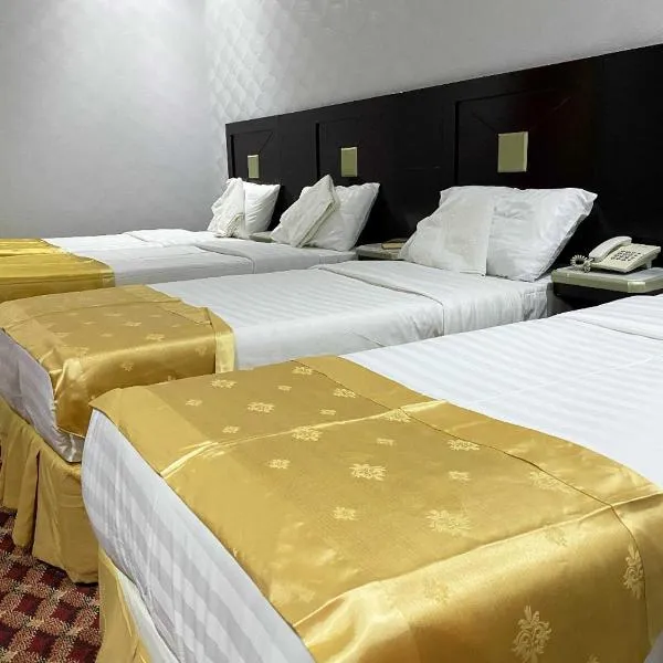 فندق الروح الحرة محبس الجن alruwh alhurat mihbas aljini HOTEL, hotel di Al Khansāk