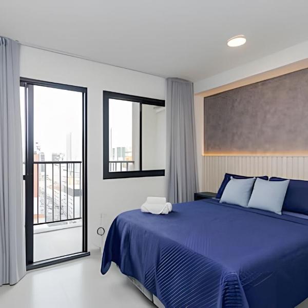 Apartamentos para 3 pessoas com cama Queen - Piscina e Academia no Centro de Curitiba - Foto 2