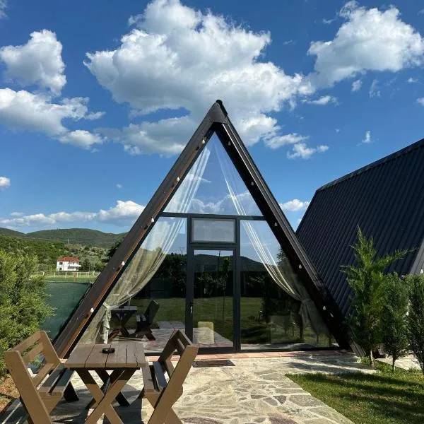 Rent Cabin Miri, hotel in Shkodër
