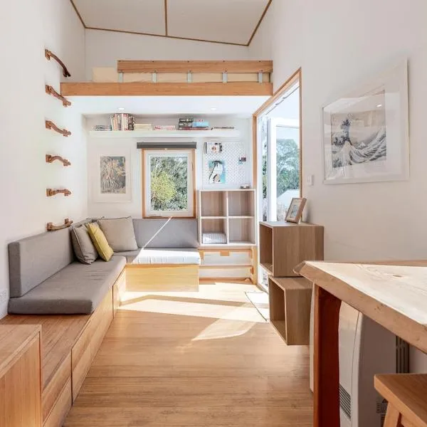 Off grid Tiny House in the bush, 5min from town, hotel di Daylesford