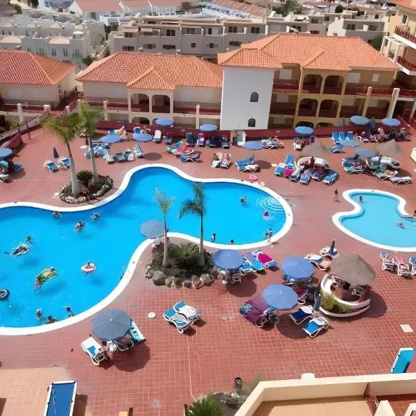 Dinastia1RbHa, hotel v destinaci Arona