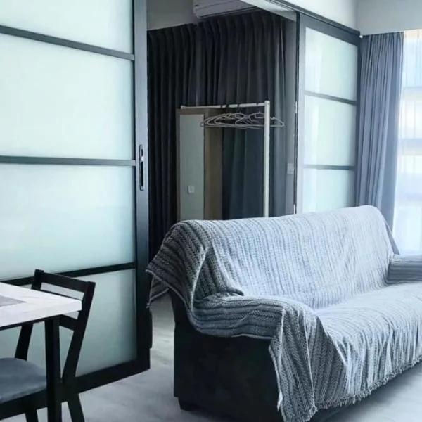 Jesselton Quay Seaview 2BR by Alya Home, hotel in Kota Kinabalu