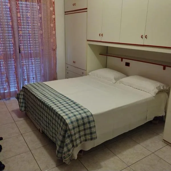 PM 49 Via Verga, hotel in Colli del Tronto