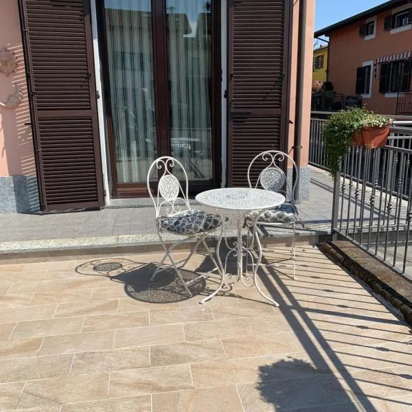 Casa del Melograno Outlet, hotel en Serravalle Scrivia