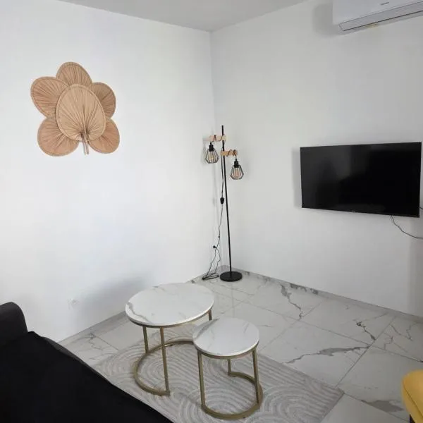 Appartement 50m2, hôtel à La Ciotat