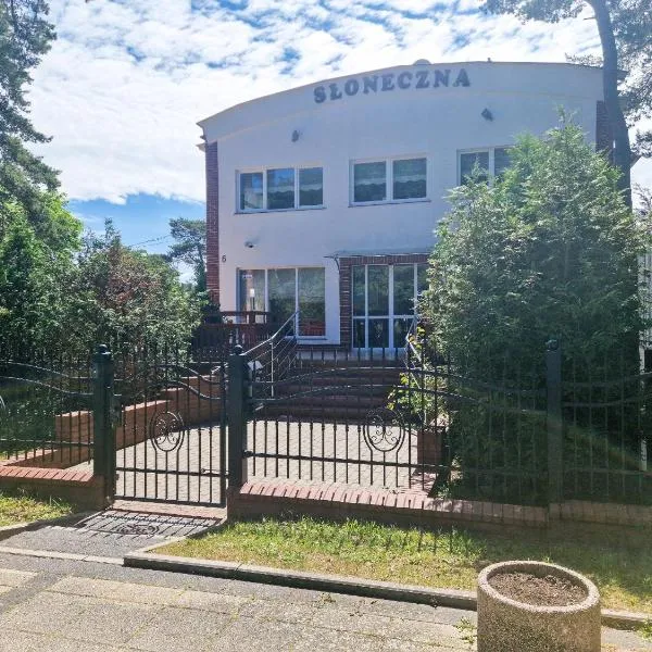 Dom Wypoczynkowy Słoneczna, hotel v destinaci Ustka