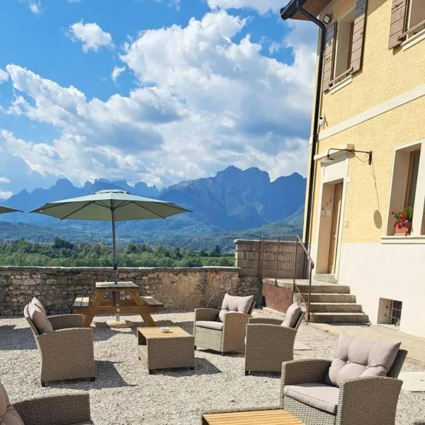 Agriturismo Villa di Modolo - Cortile della Latteria, hotel v destinaci Belluno