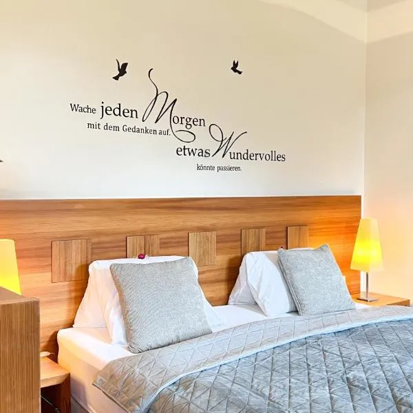 Gästezimmer Karolina, hotel v destinácii Dölsach
