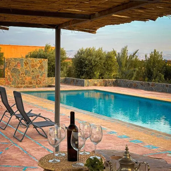 Atlas Agafay Horizon Marrakech Auberge & Luxury Suites, hótel í Aquine-Mazouz