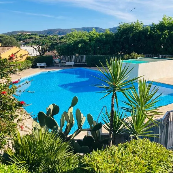 MAZET RÉNOVE Golfe de st TROPEZ, hotel v destinaci Cogolin