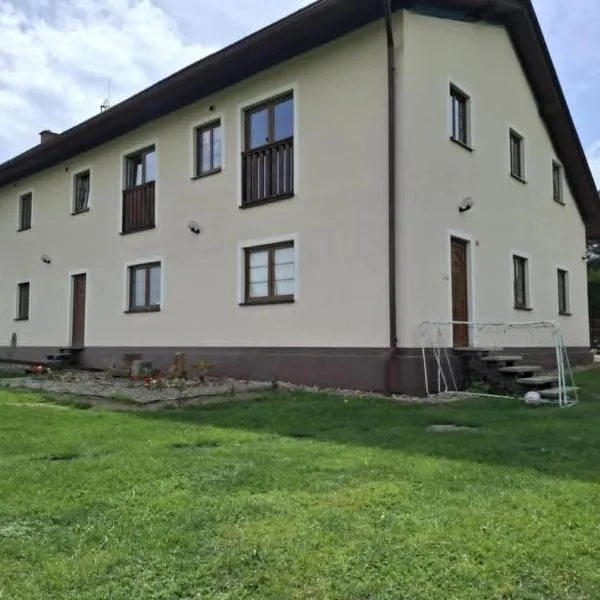Guest House Starý Sedloňov, hotel in Trutnov