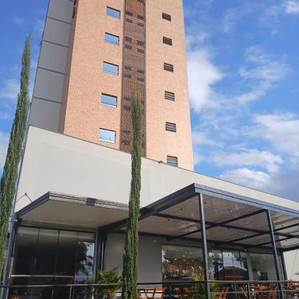 Pinda Palace Hotel, hotel in Pindamonhangaba