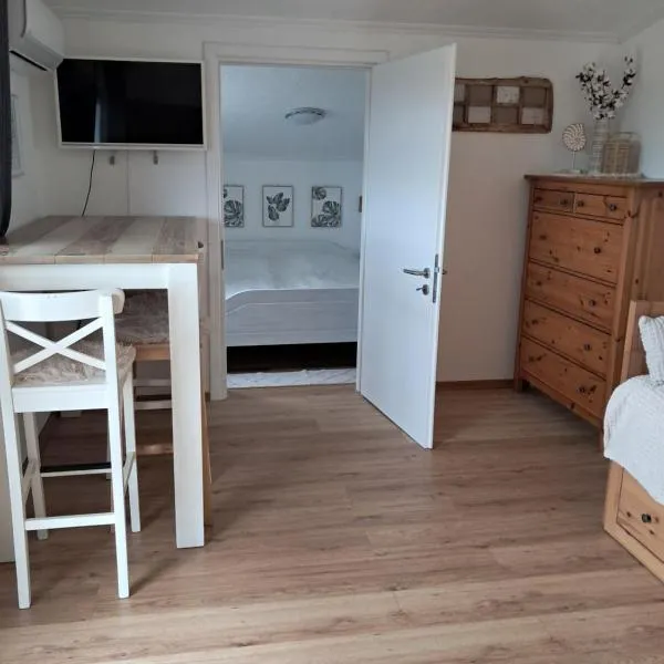 Takler Home, hotel a Alsóörs
