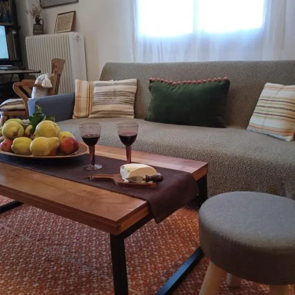 The house on the road of Love, hotel v destinaci Vitina