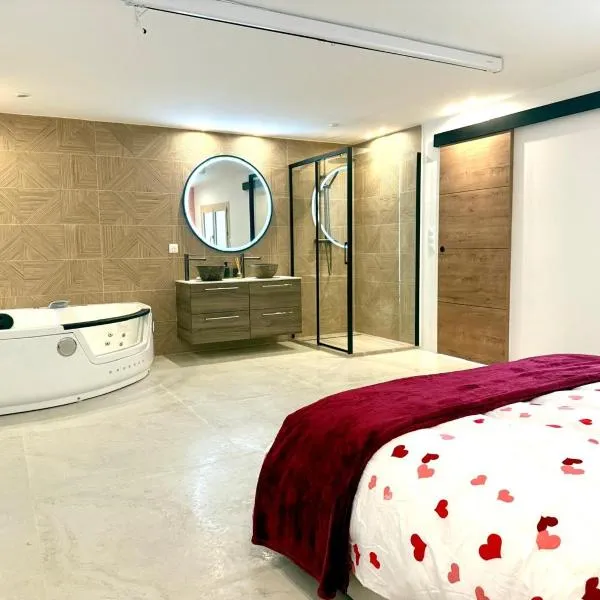 Appartment Jacuzzi in Cannes、カンヌのホテル