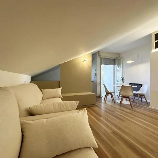 Residence Via Foscolo 65 Cattolica RN, ξενοδοχείο στην Κατόλικα