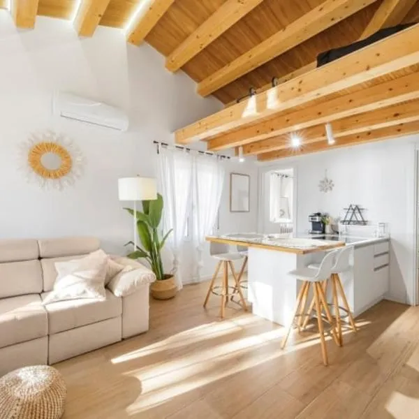 Luxury on the beachfront, hotel v destinaci El Campello