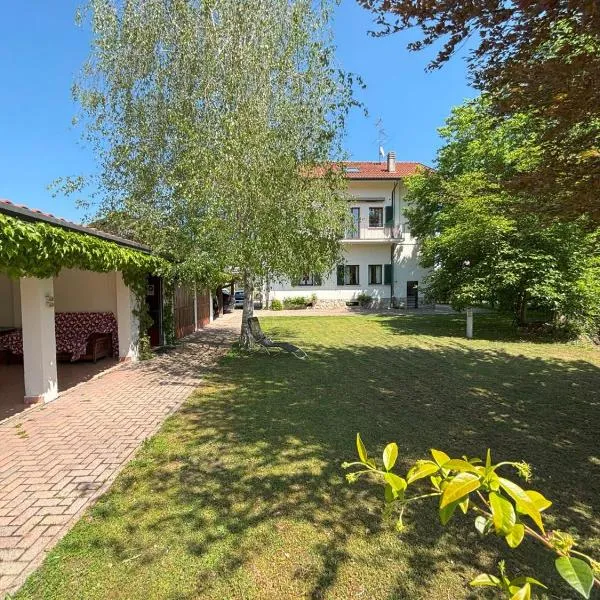 Casa Vacanze Magnolia, hotel v destinaci Borgo Ticino