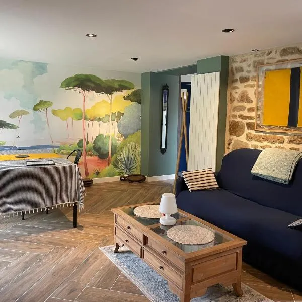 Gîtes d Izel N1 entre terre et mer prés d'un golf, hotel in Ploemel
