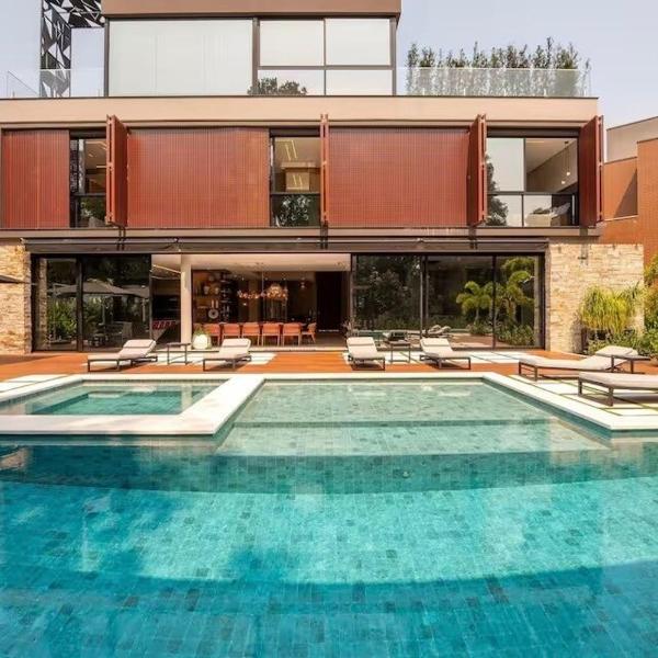 Casa Alto Padrão - Riviera de São Lourenço - SP