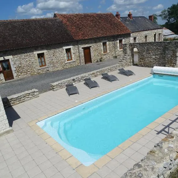 gîte " L'Albizia", hotel v destinácii Prissac