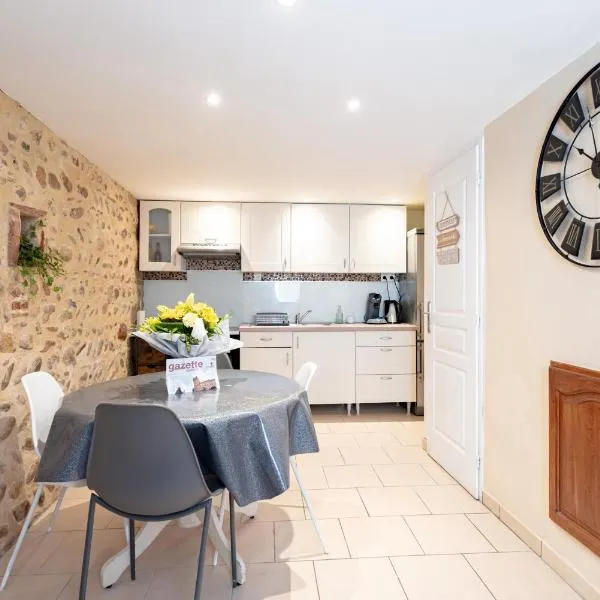 Maison Charmante Au Coeur De Canet, hotel en Canet-en-Roussillon