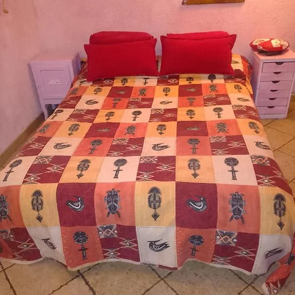 camera per 2 persone con il cuore in relax, hotel in Sarre