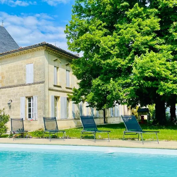 Gîte & Spa Château Lagrange les Tours, hotel in Cubzac-les-Ponts