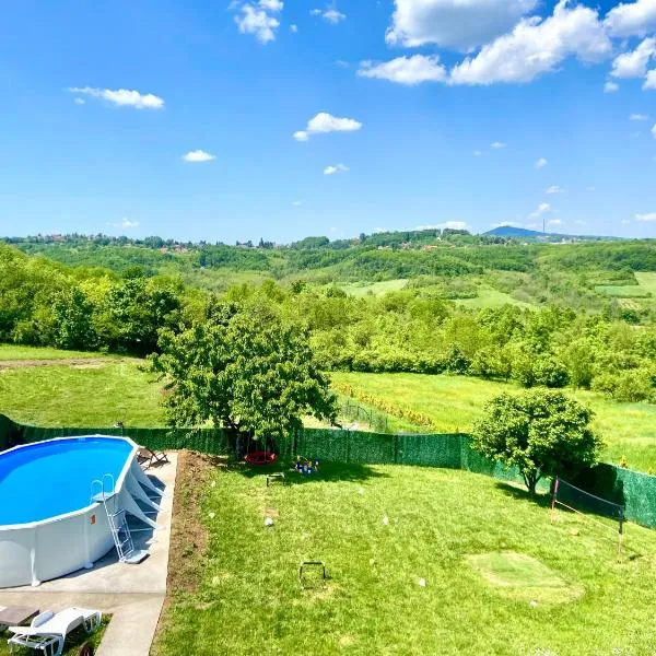 Avala Sunset Apartments, khách sạn ở Beograd