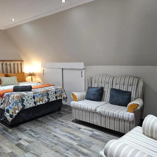 Cozy & Private Bachelor Flat, hotel in Somerset East
